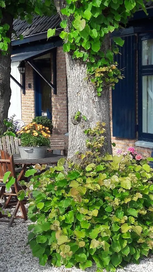 Huis De Roos Villa De Kwakel Holiday home