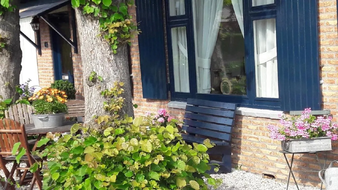 Huis De Roos Villa De Kwakel 0*,  Netherlands